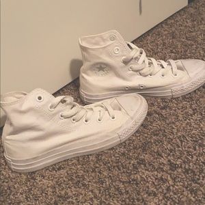 Women’s White Converse